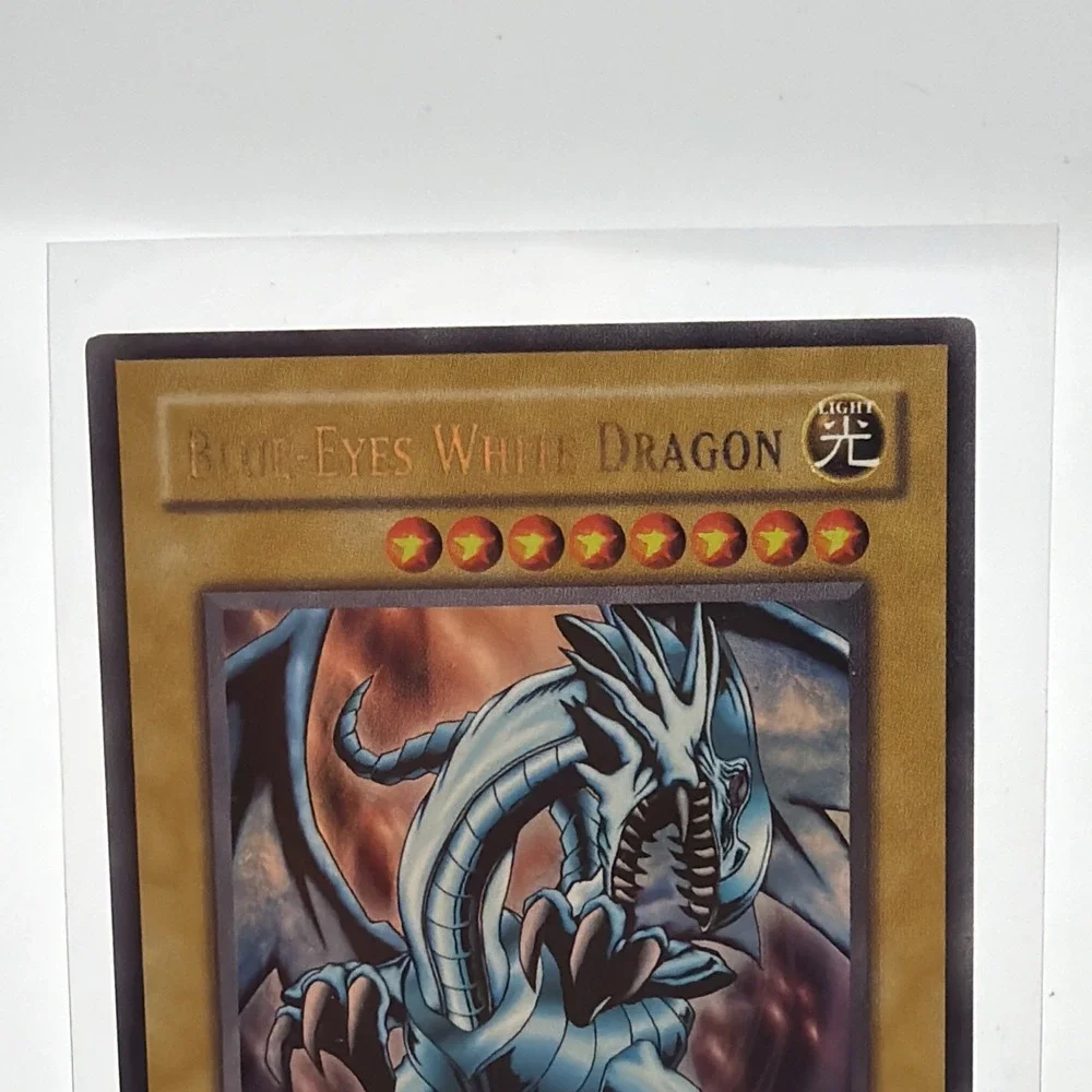 Yugioh Blue-Eyes White Dragon LOB-E001 Ultra Rare